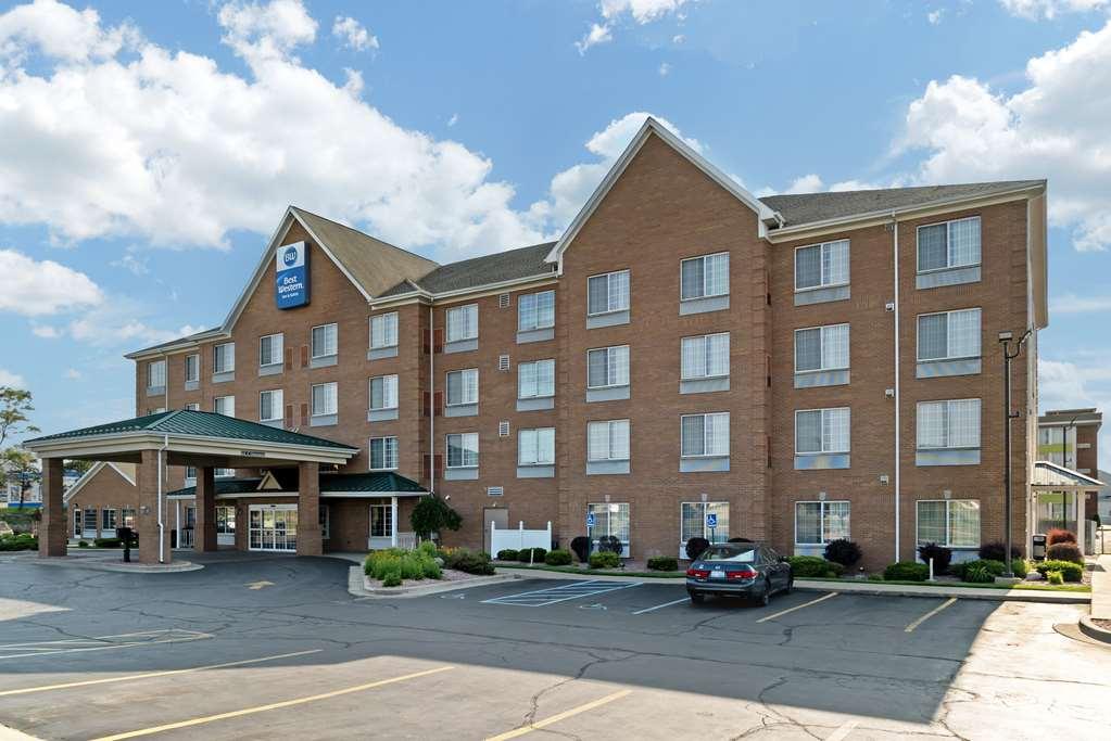 Best Western Executive Inn&Suites Grand Rapids Exterior foto