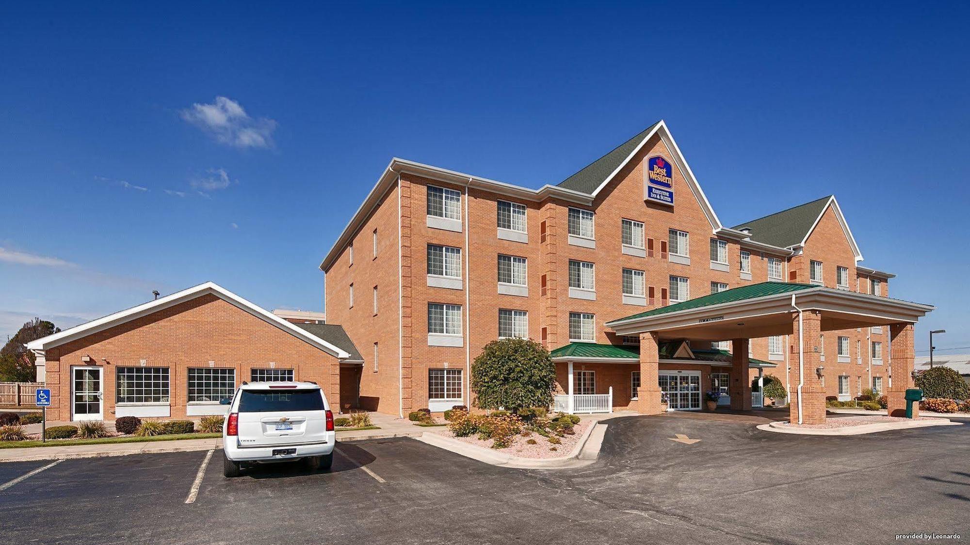 Best Western Executive Inn&Suites Grand Rapids Exterior foto